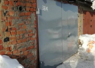 Монтаж гаражных ворот в Краснодара