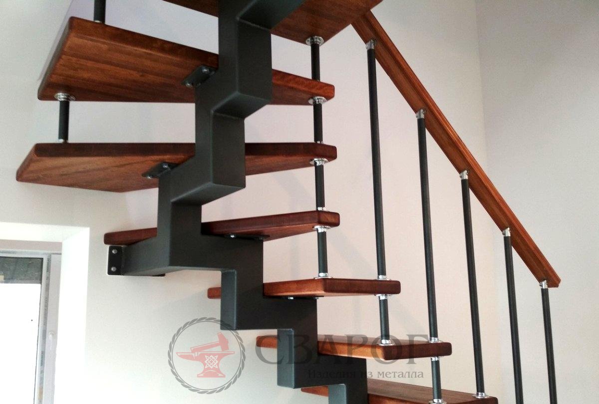 Перила для лестницы в частном доме из металла | Фото, цена